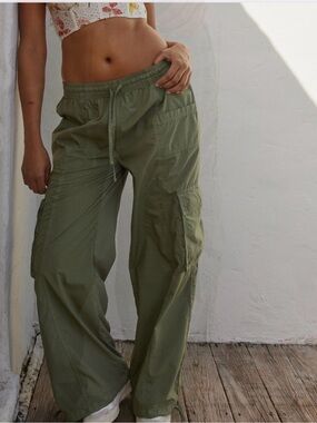 aerie Olive Green Wide Leg Cargo Pants